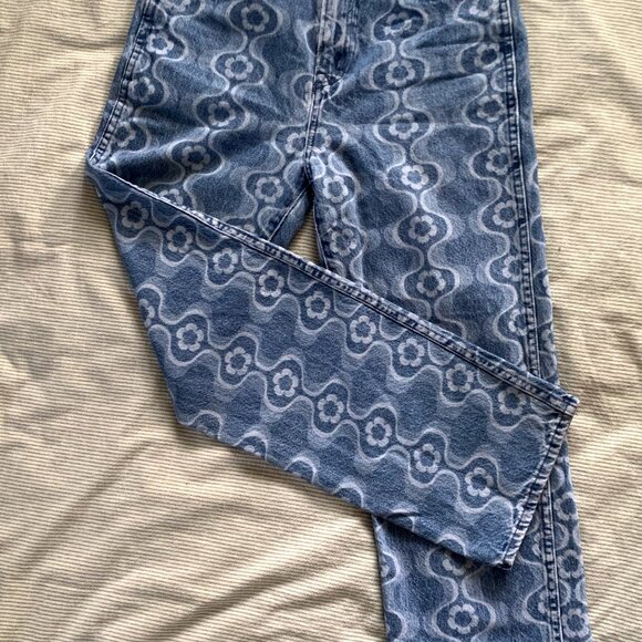 Aritzia Sunday Best Flower Print Jeans - 6 - Picture 9 of 12
